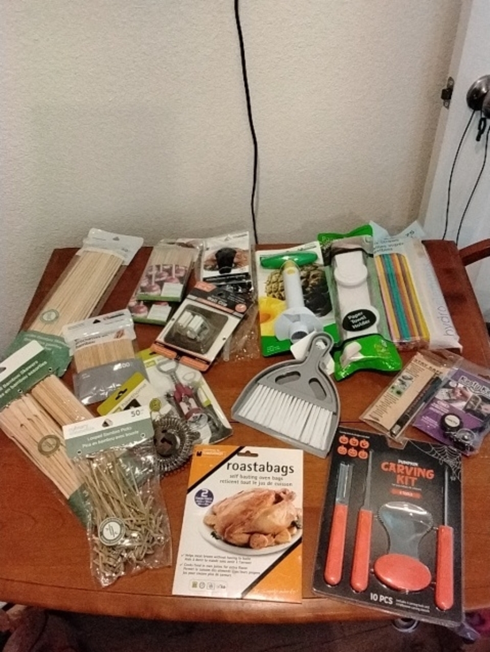 Kitchen Tool Lot 18 Items